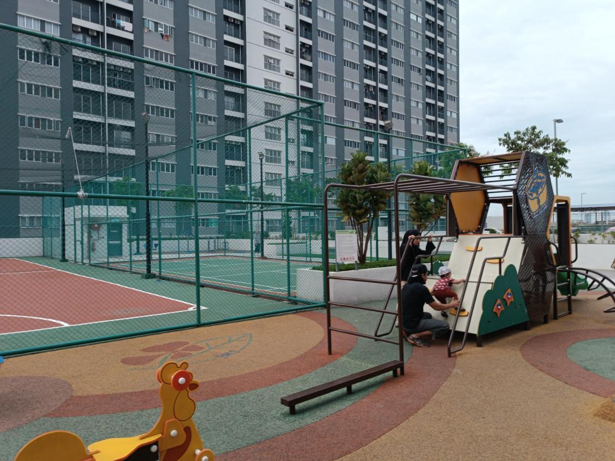 Aisy Homestay Putrajaya Cyberjaya Klia Kampung Dengkil Eksteriør bilde